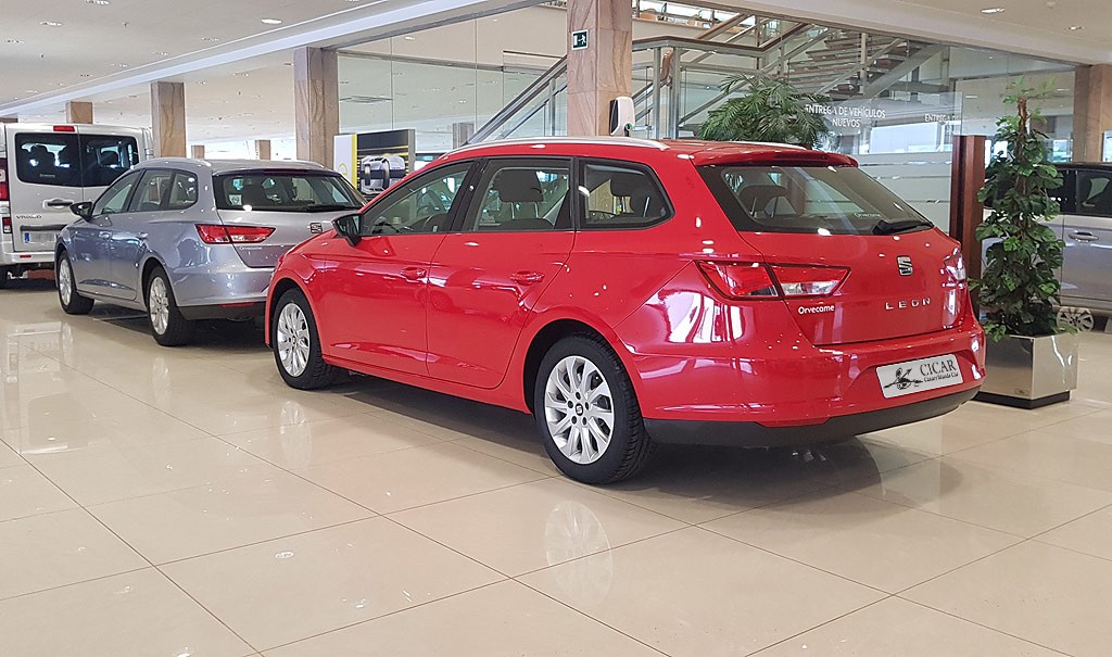 Varias unidades de Seat Leon St  Tsi 110 Cv (81 Kw) start/Stop Sty -  grupo11174 - CICAR Ocasión