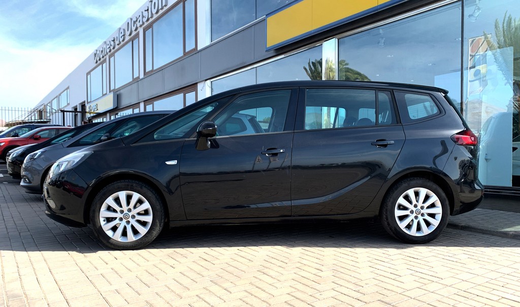 Varias unidades de Opel Zafira Family 1.4t S/S 140cv en Gran Canaria