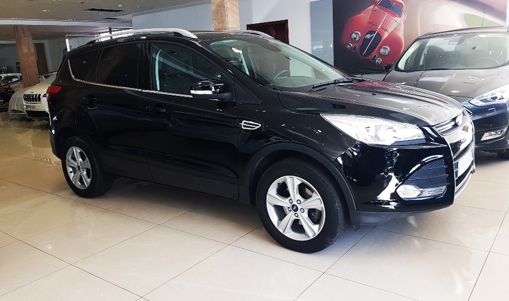 Última unidad de Ford Kuga Mca Tit 2,0 Tdci 150cv Ss M6 4X2 en Lanzarote incorporado el 08/08/2023