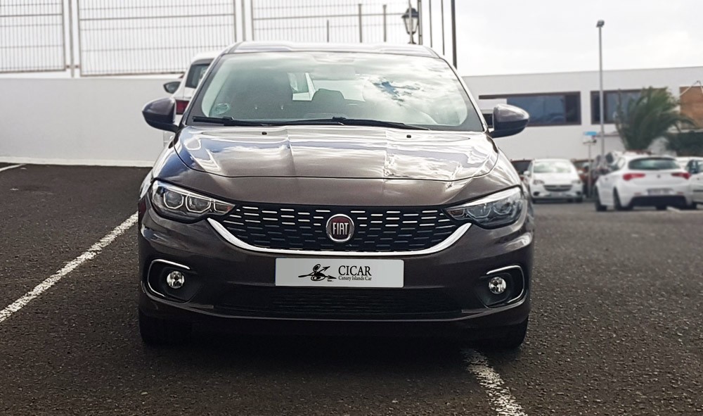 Última unidad de Fiat Hb Mirror 1,4 120cv Bz Cm E6D en Lanzarote