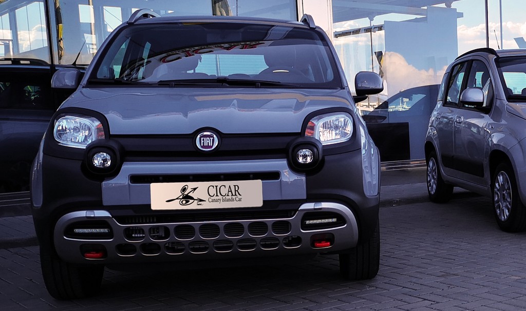 Varias unidades de Fiat Panda 1.2 69Cv City Cross en Fuerteventura incorporado el 09/08/2023