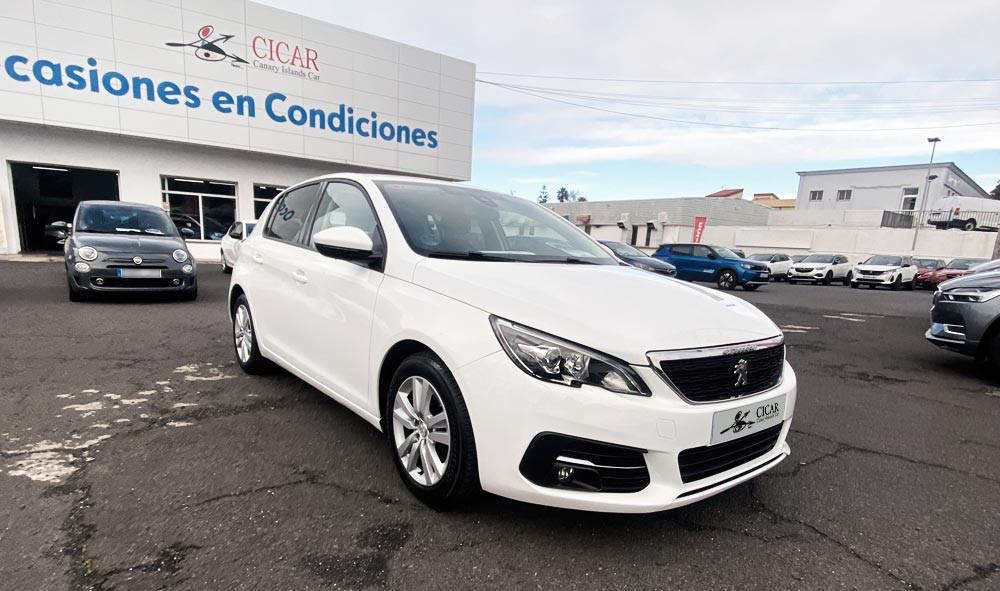 Varias  unidades de Peugeot 308 5p Actp Pt110Man en Lanzarote