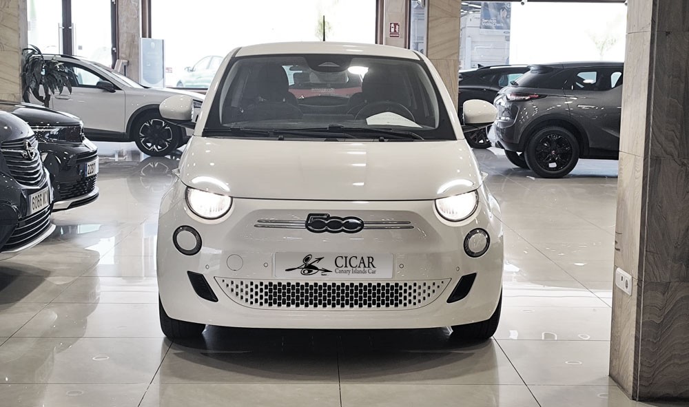 Varias unidades de Fiat 500e 3+1 Icon 87Kw(118cv) en Lanzarote incorporado el 03/07/2026