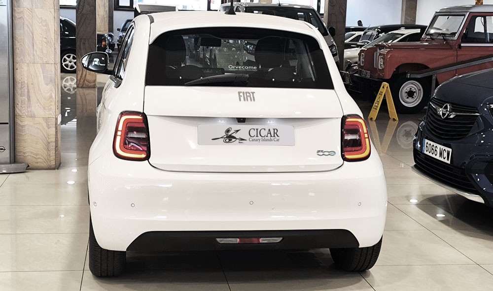 Última unidad de Fiat 500e 3+1 Icon 87Kw(118cv) en Fuerteventura incorporado el 03/07/2026