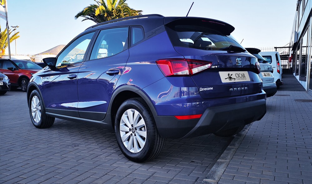 Varias  unidades de Seat Arona 1.0 Tsi 81 kw (110 cv) dsg en Fuerteventura